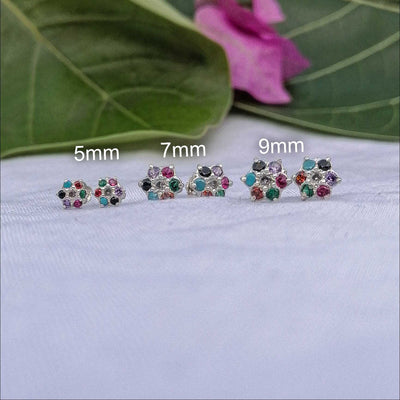 Tiny Flower Stud Earrings – Pakistan’s Favorite Minimal Jewelry for Everyday Wear