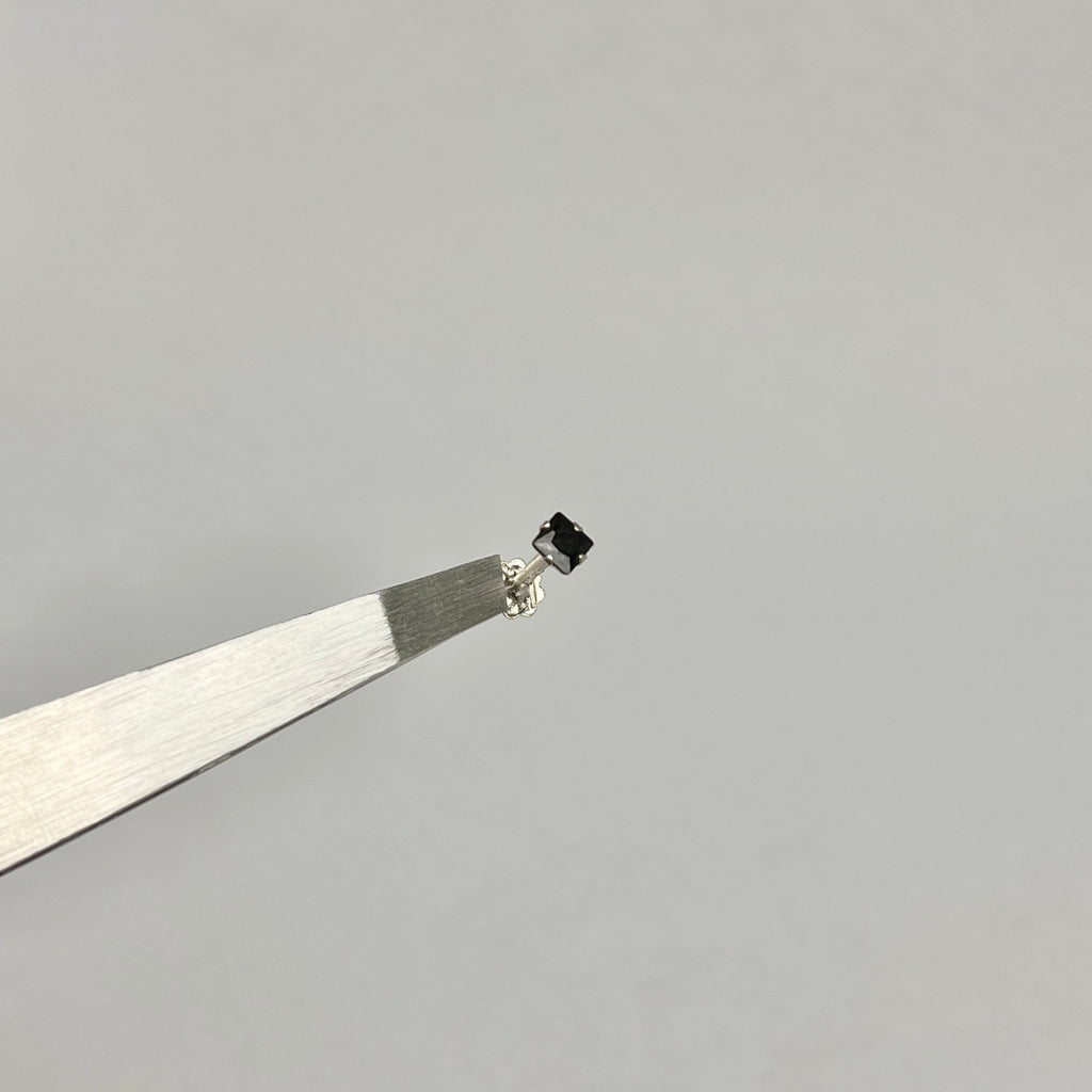 Square Stone Nose Pin — 925 Sterling Silver | Pink Black Clear | 4mm | Front screw