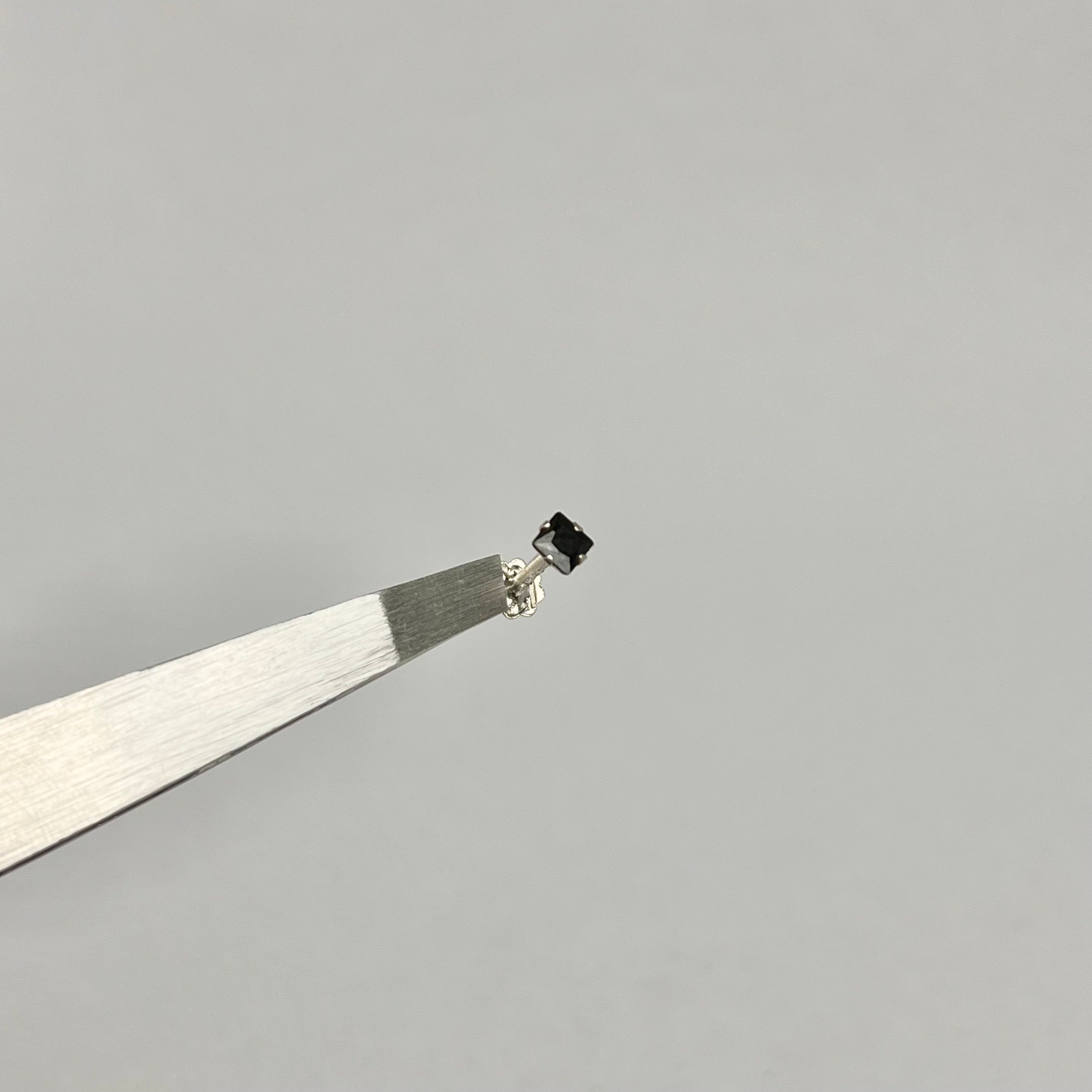 Square Stone Nose Pin — 925 Sterling Silver | Pink Black Clear | 4mm | Front screw