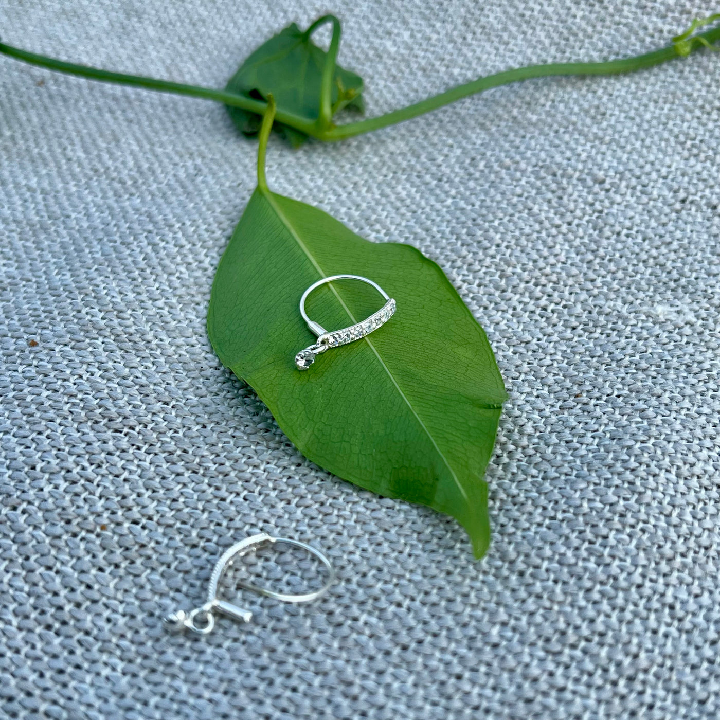 Colorful Stone Nose Ring – 5 Colors