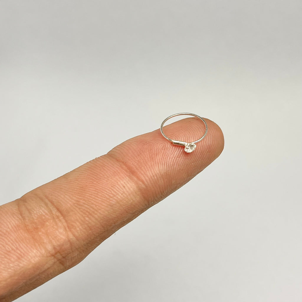 Stone Nose Ring — 925 Sterling Silver | 8mm | 18 Gauge | CZ Stone | Daily Shine
