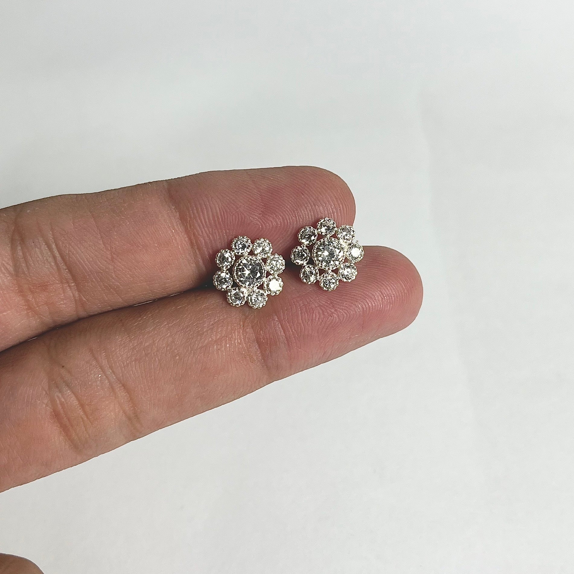 Chandi Sunflower Stud Earrings – 10mm Sterling Silver Floral Earrings for Sensitive Ears