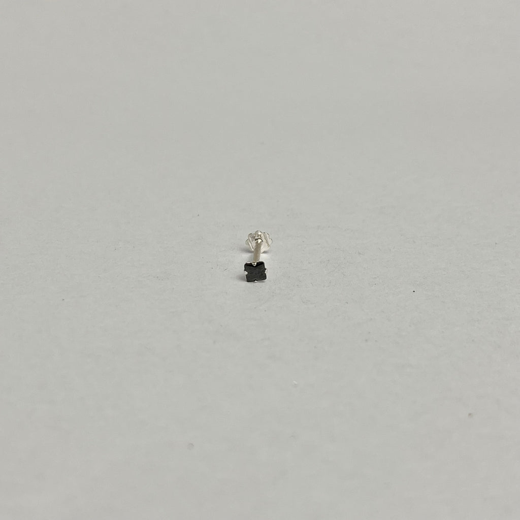 Square Stone Nose Pin — 925 Sterling Silver | Pink Black Clear | 4mm | Front screw
