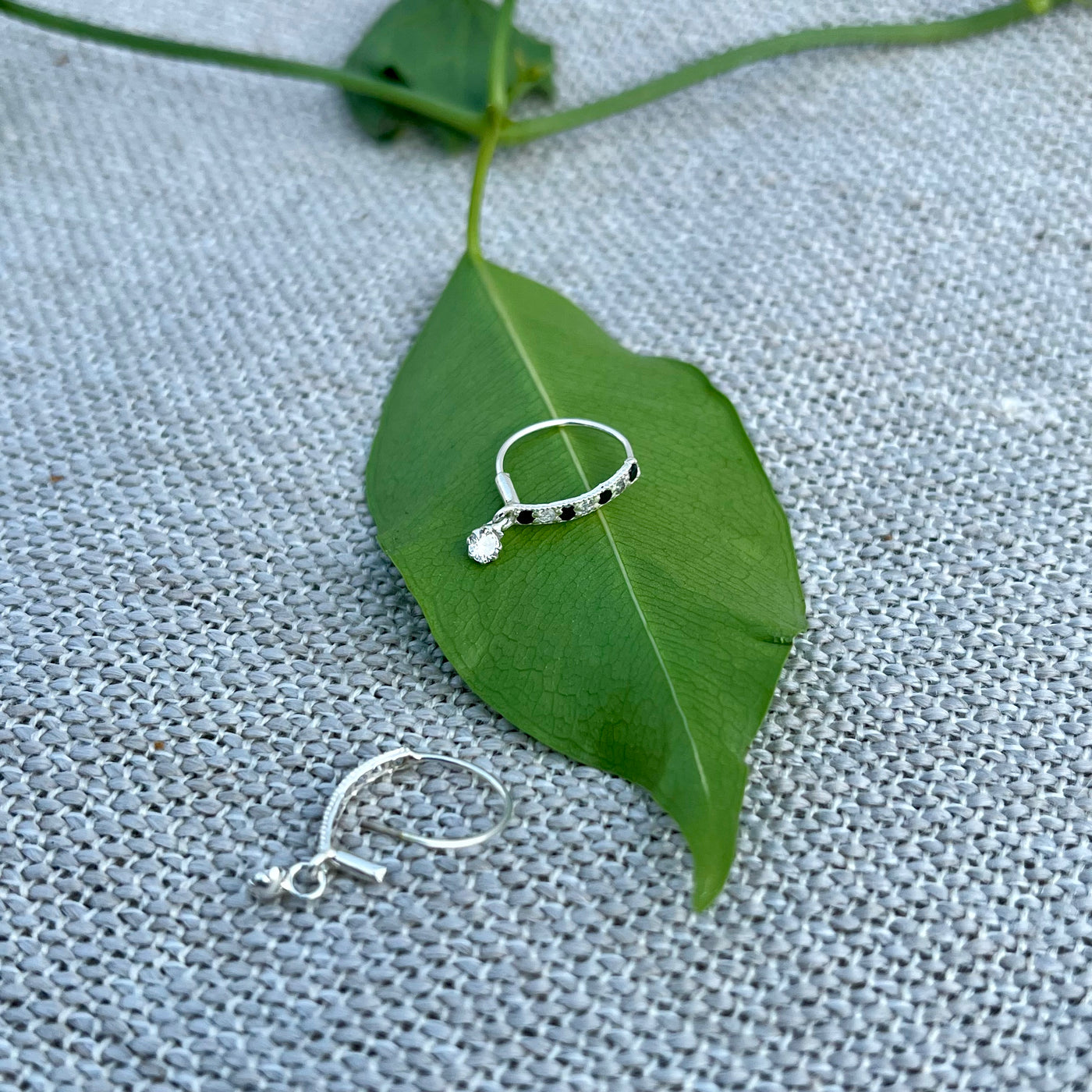 Colorful Stone Nose Ring – 5 Colors