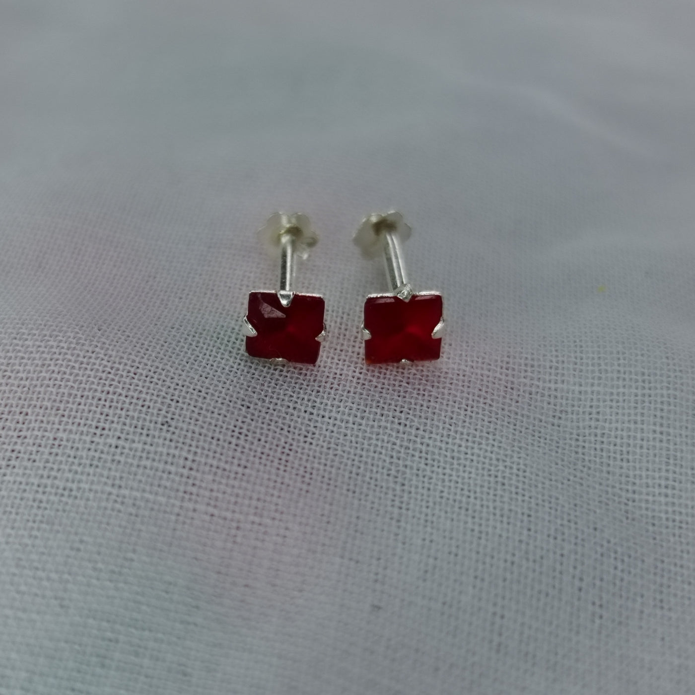Squar Chandi Stud Earrings (4 Colors)