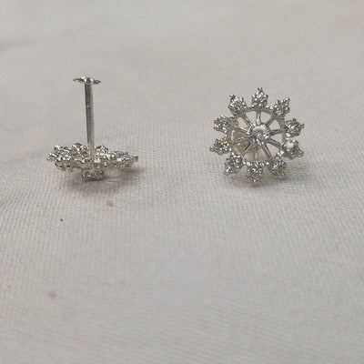Snow flake Chandi white stud earrings