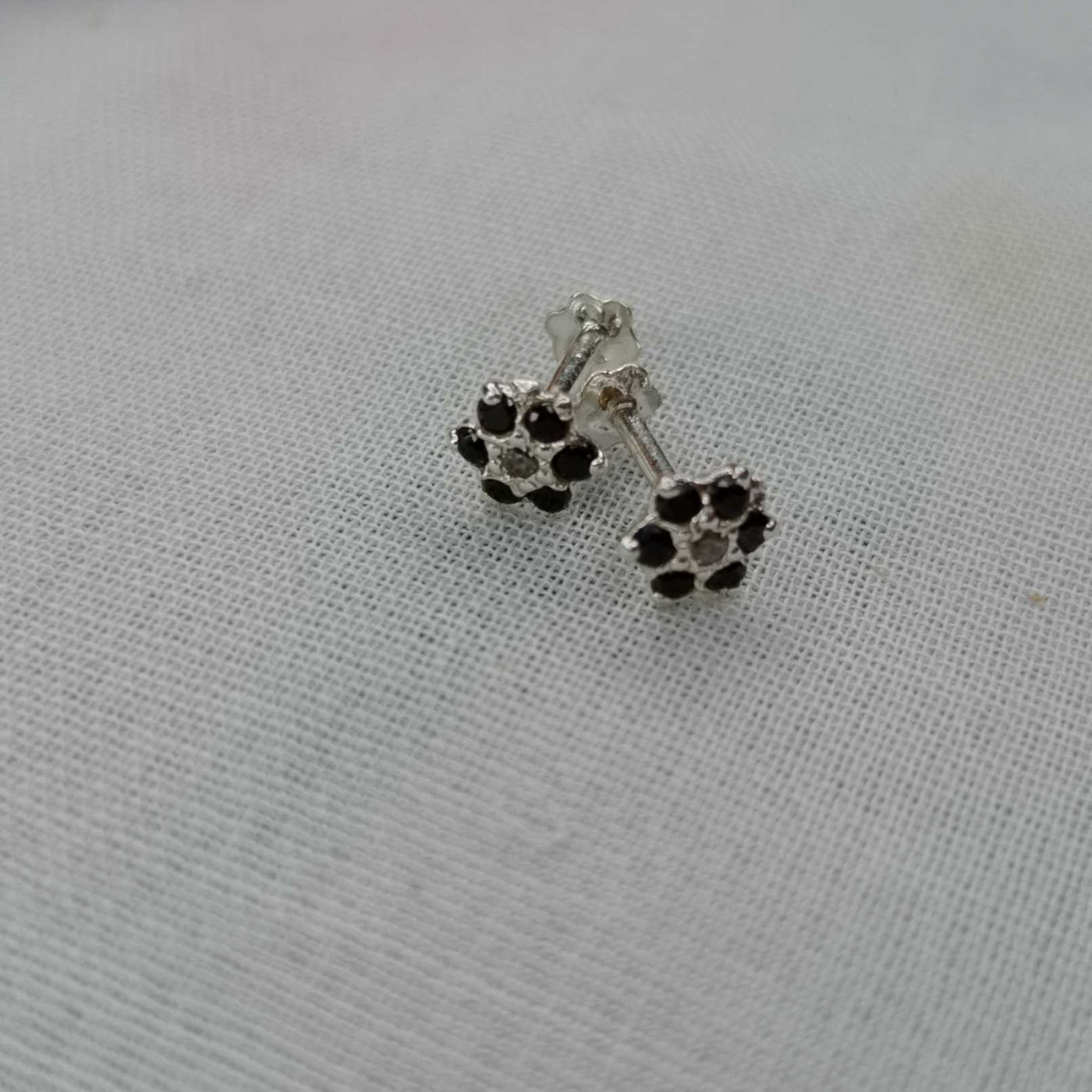 Tiny flower chandi Earrings (5 Colors)