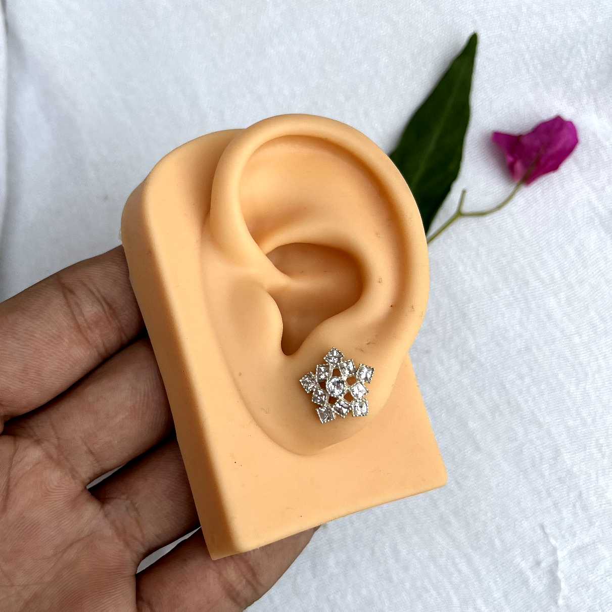 Futuristic Flower Chandi Stud Earrings