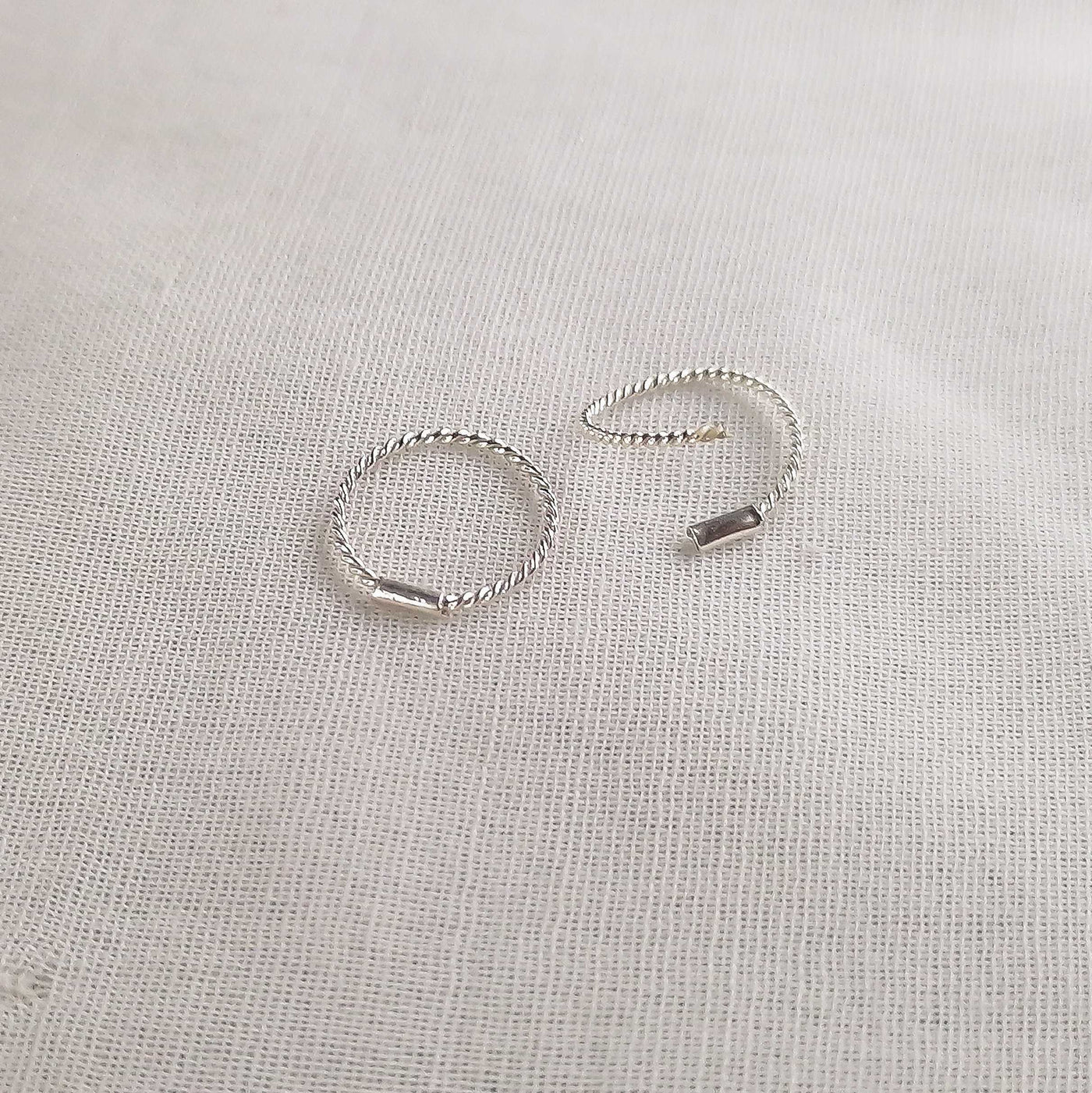 Chandi Plain, Twisted, Stone & Ball Nosering