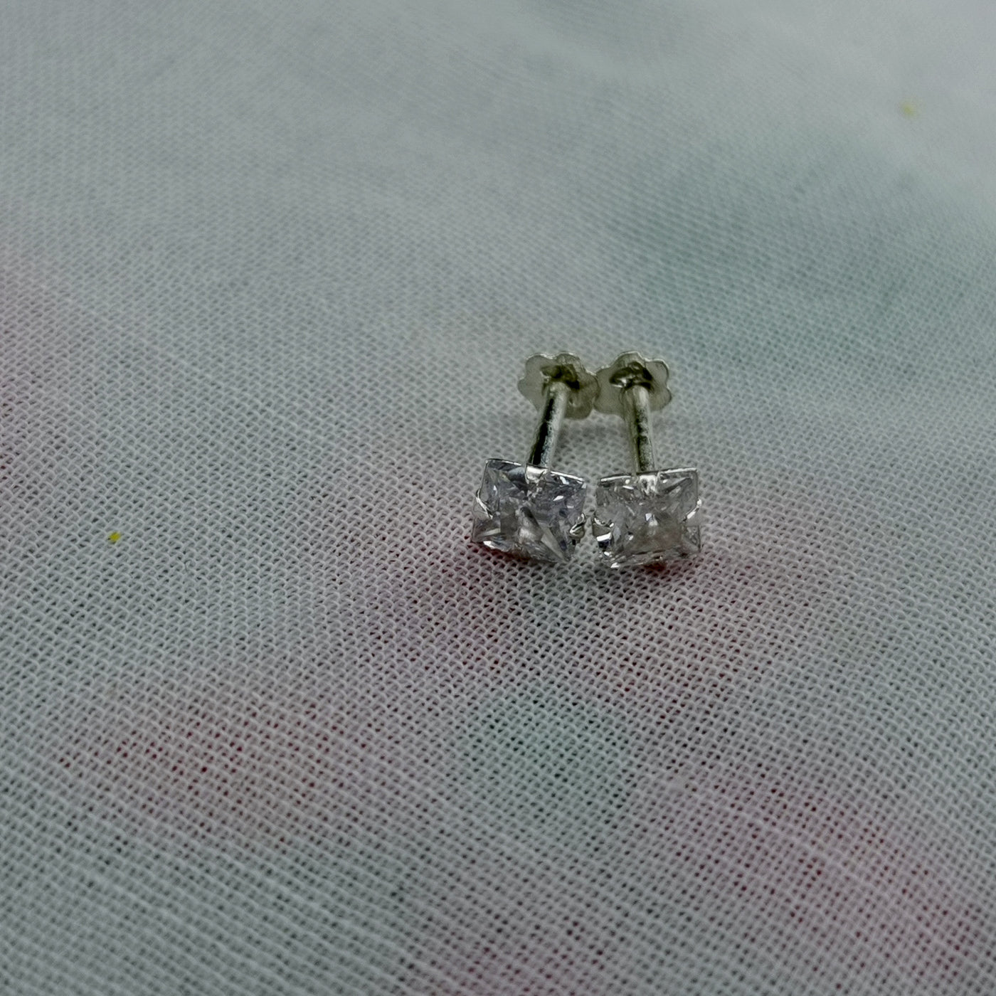 Squar Chandi Stud Earrings (4 Colors)