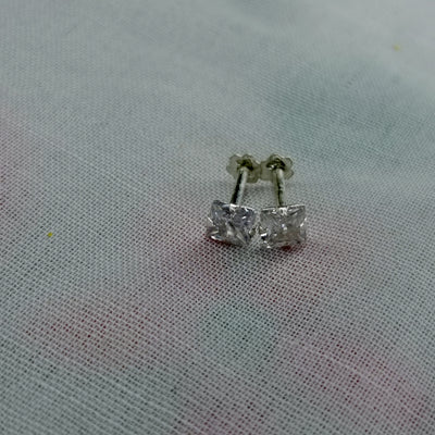 Squar Chandi Stud Earrings (4 Colors)