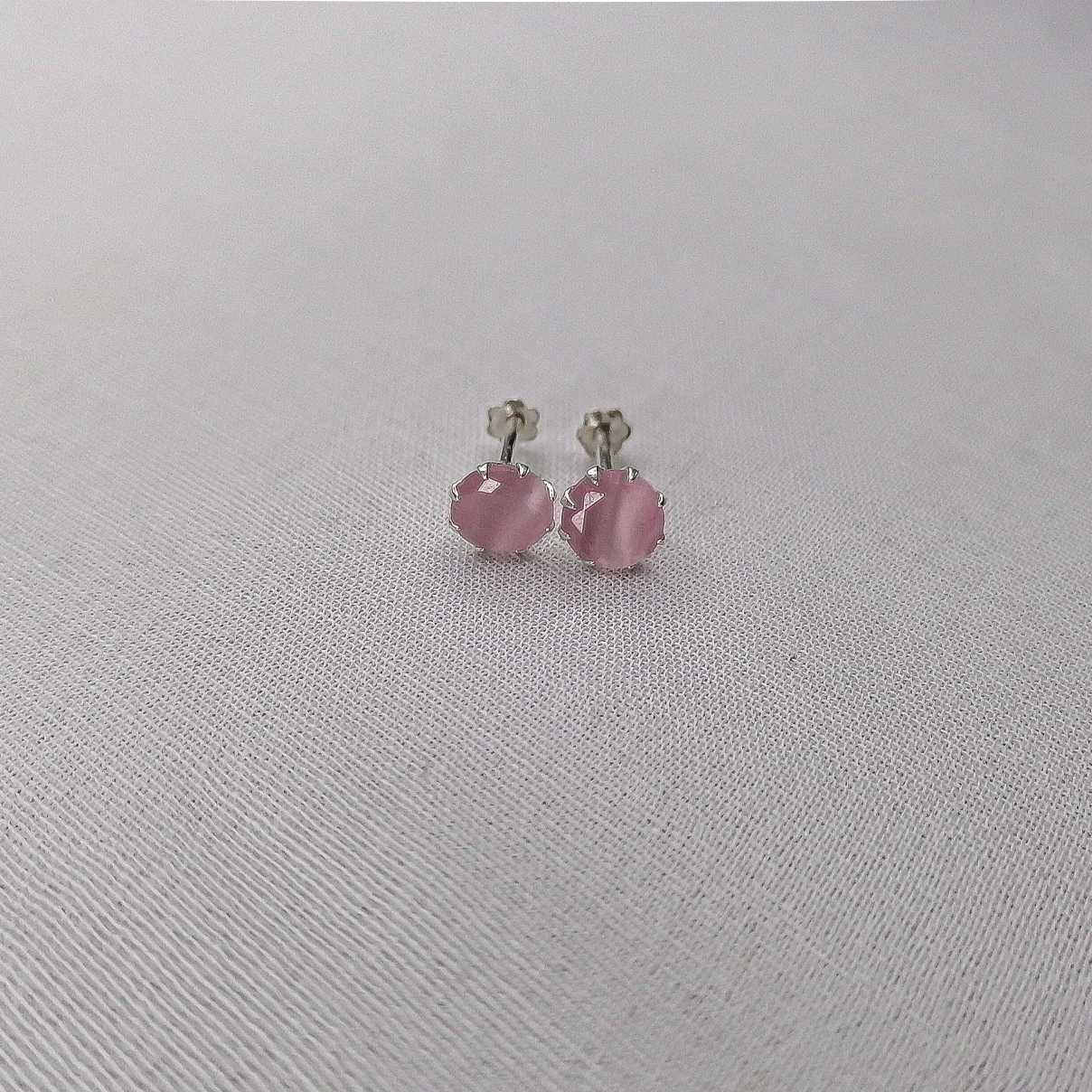 Hypoallergenic silver stud earrings for lobe pink color