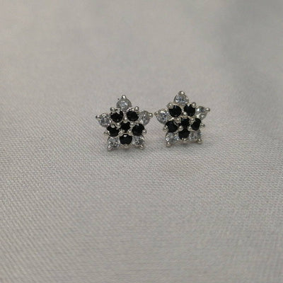 Mini Black & white Zarqon Chandi flower Stud Earrings