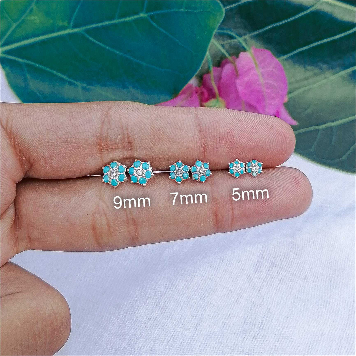 3 pairs silver ferozi flower stud earrings for daily wear

