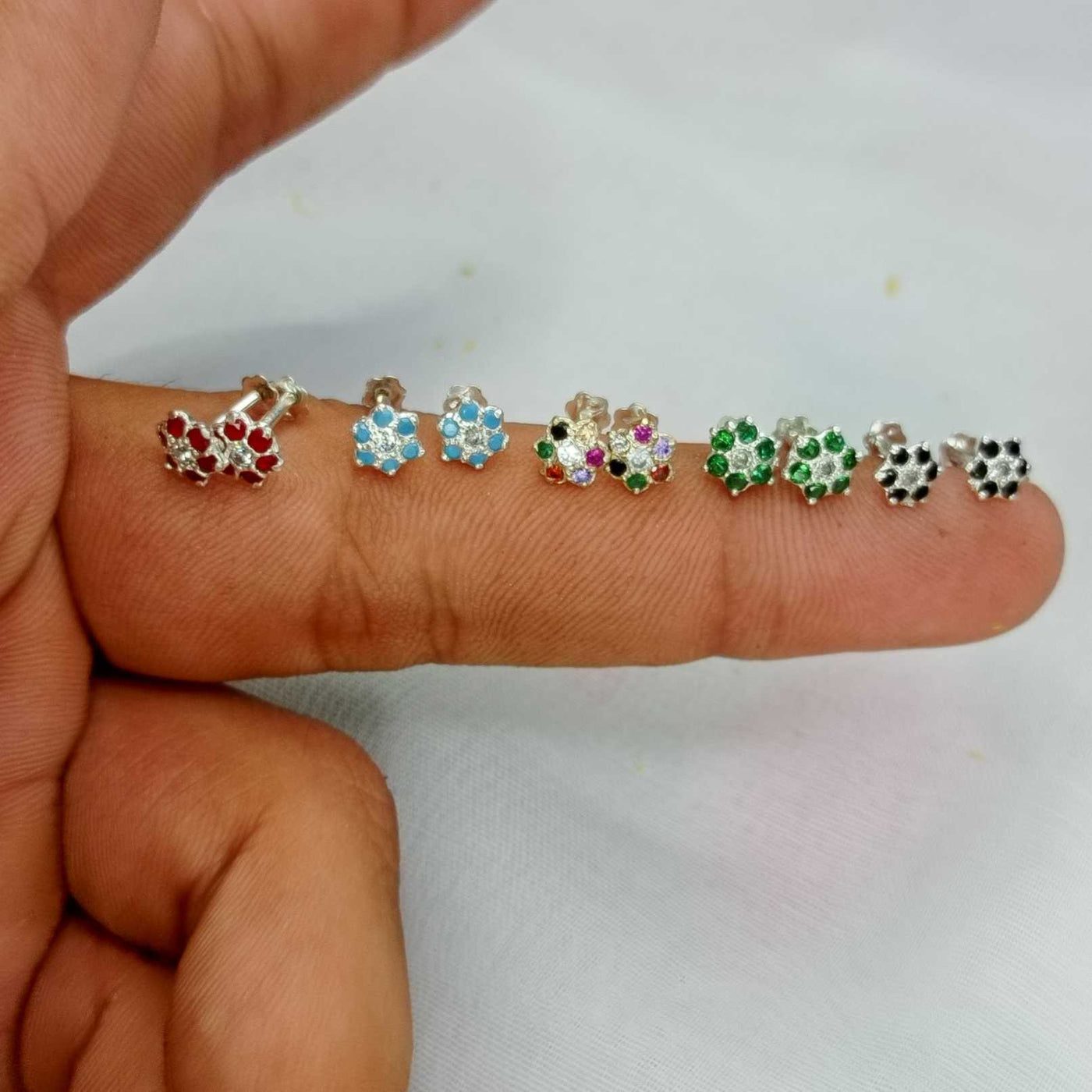 Tiny flower chandi Earrings (5 Colors)