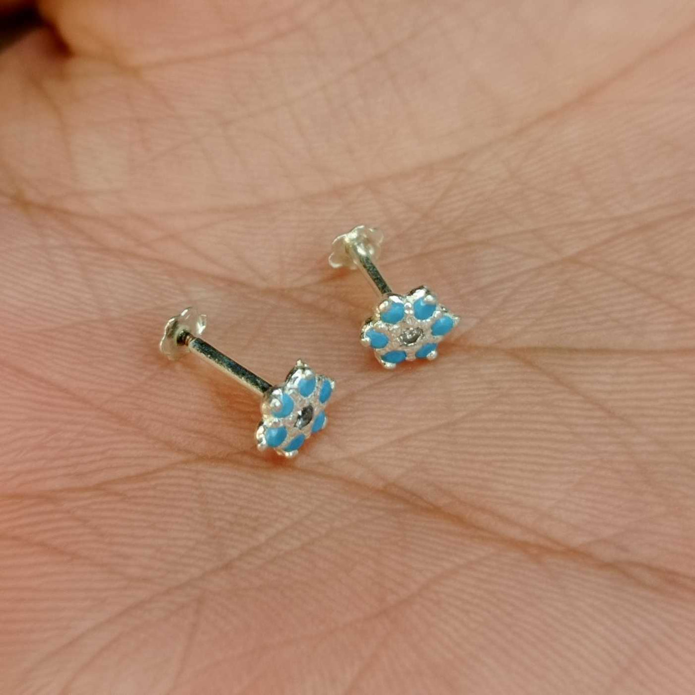 Tiny flower chandi Earrings (5 Colors)